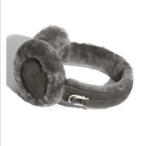 Ugg Shearling Earmuffs w box